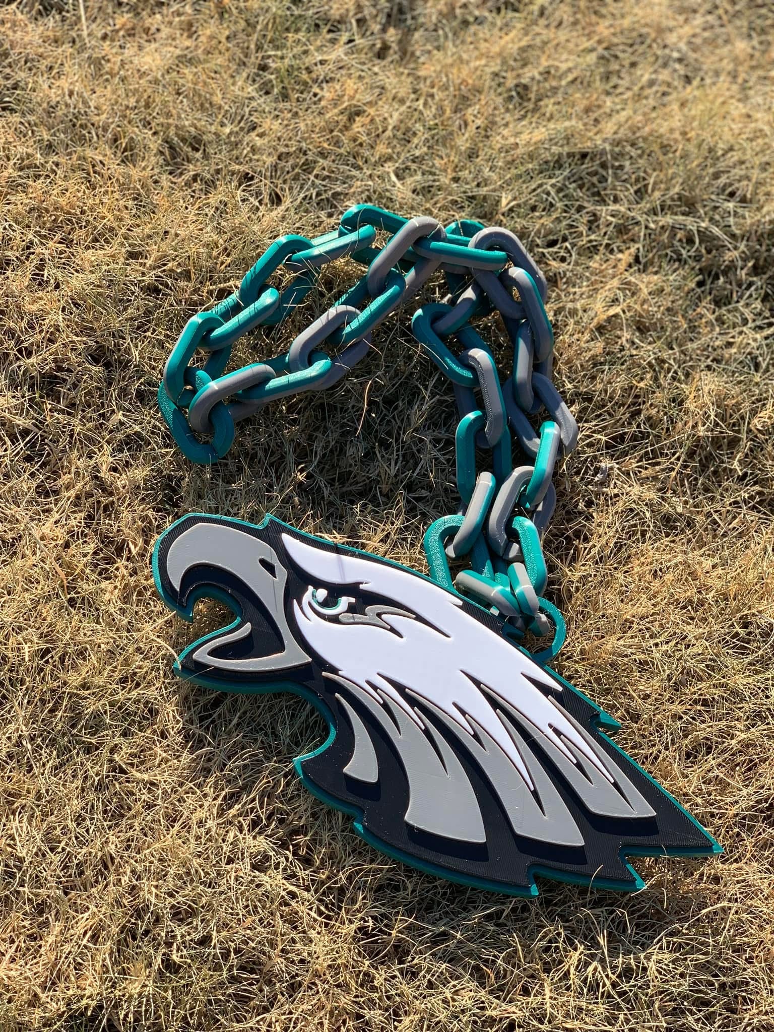 Eagles Medium Turnover Chain