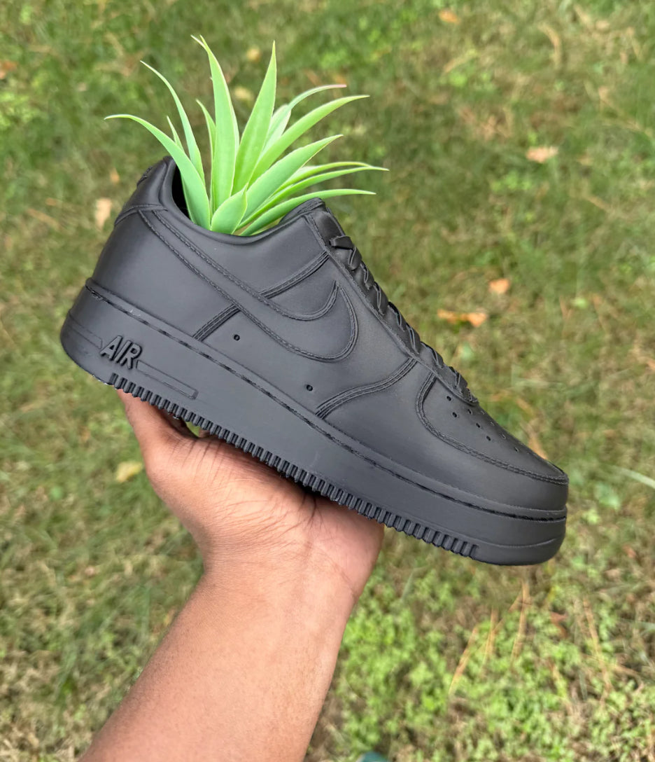 Stealth Force Air Sneaker Planter